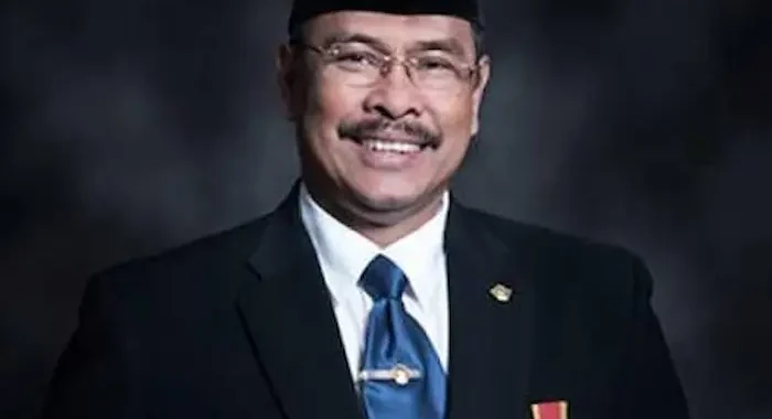 Prof Bahrullah Akbar